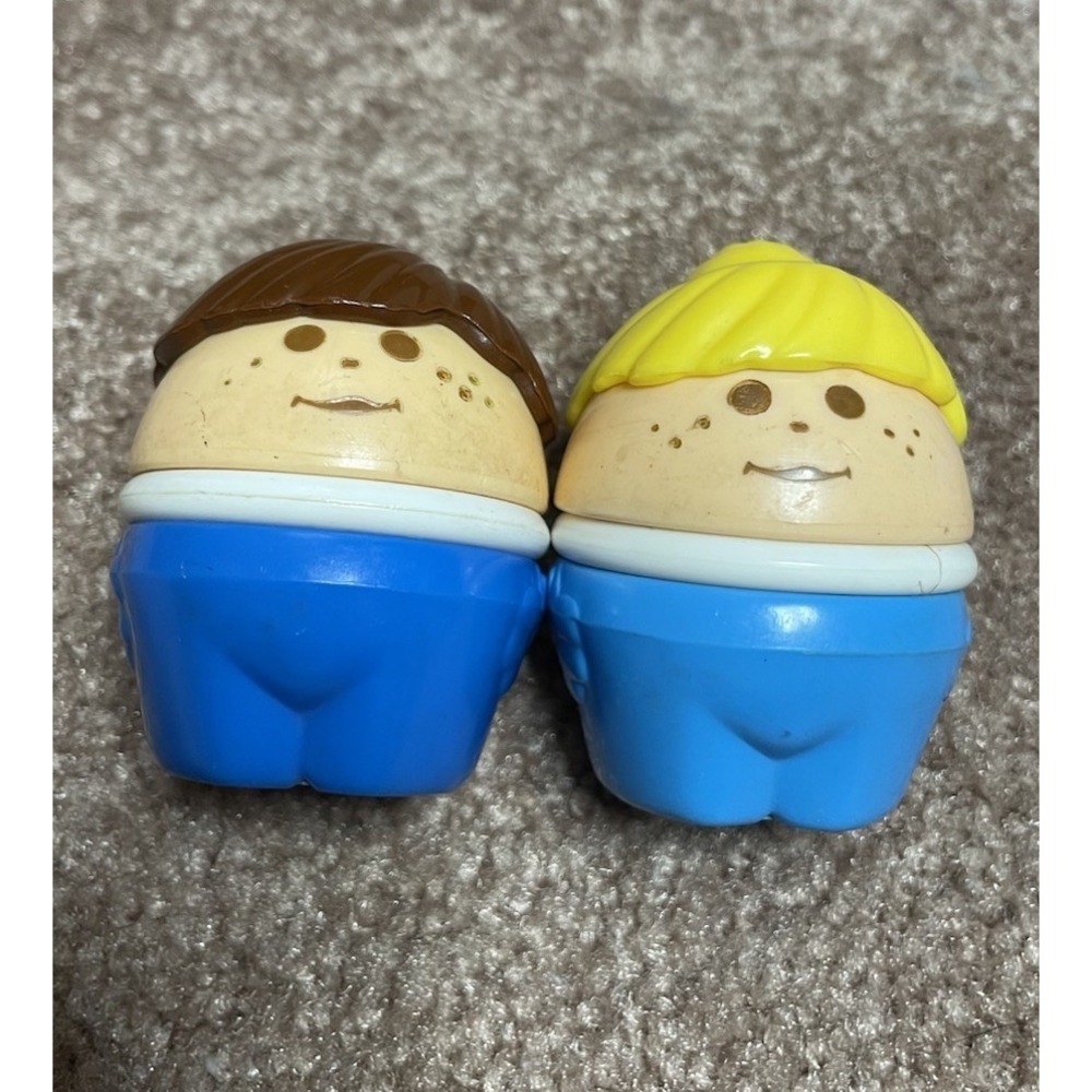 Little Tikes Toddle Tots Vintage Brunette Boy & Blond Girl Blue Chunky Figure 90